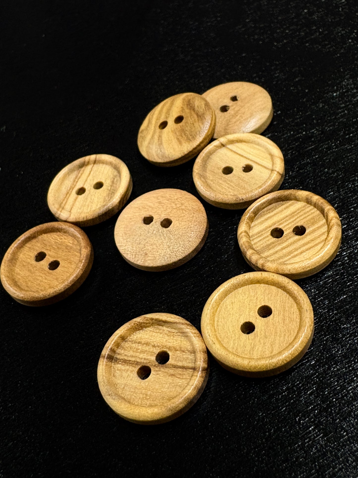 Puinen nappi ø 1,5 mm