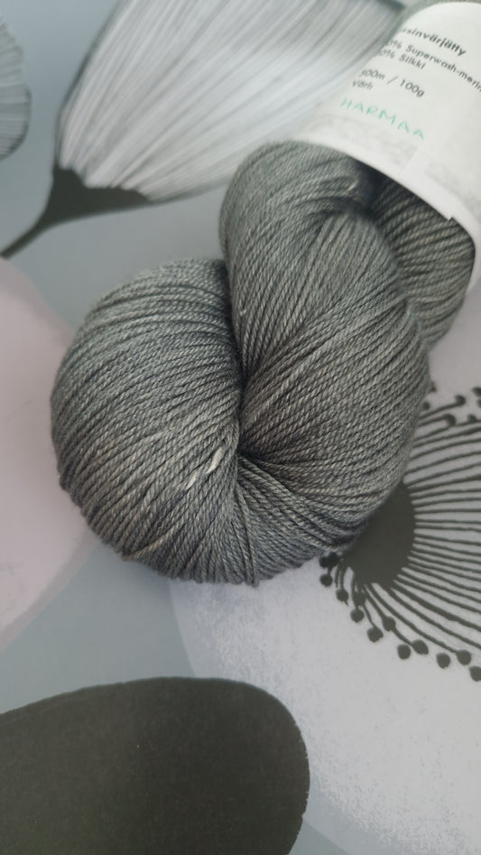 Lumoava Merino-silkki 500