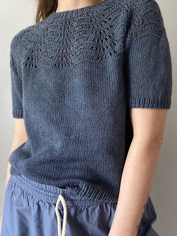 Le Knit Peacock Tee – Knitting Pattern in English