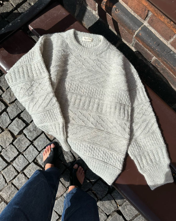 PetiteKnit Storm Sweater neuleohje