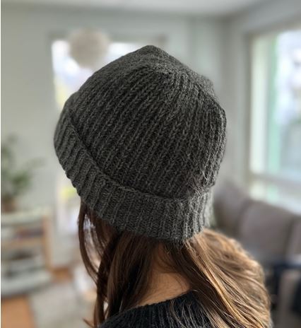 Puolipatenttipipo, suomenkielinen neuleohje (pdf)