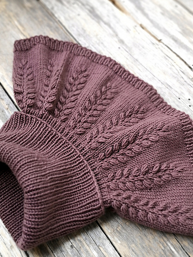 Suvis.Knits - Raunioiset Mini Neck Warmer (suomenkielinen neuleohje)