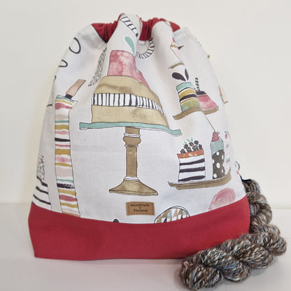 Iso projektipussi neulojalle & käsin kehrätty lanka – Carelia Handmade