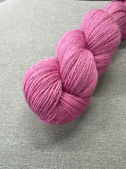 Lumoava Baby alpakkasilkki