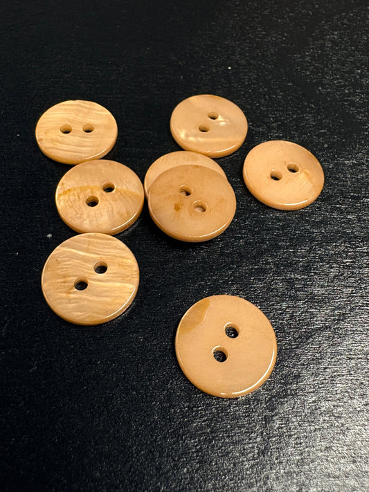 Helmiäisnappi persikka ø 1,5mm