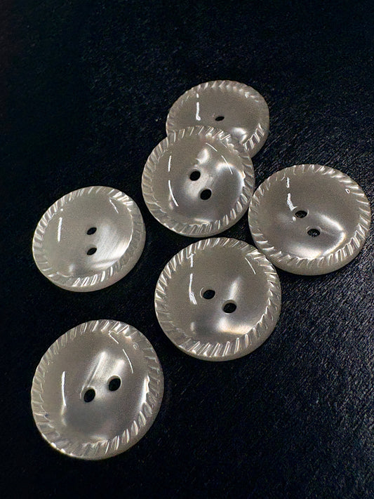 Harmaa kiiltävä muovinappi ø 1,8 mm