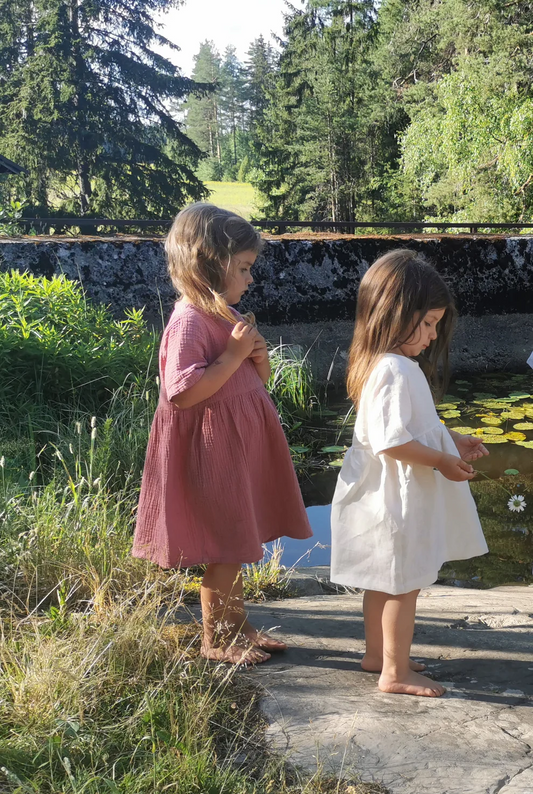 Inkeri lasten mekkokaava, Kaavala ompelukaava (paperikaava)