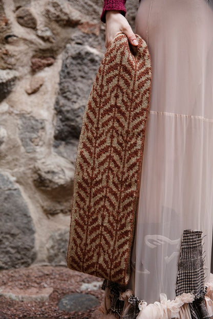 KnittedKalevalaII_KuuntelevaMetsä2