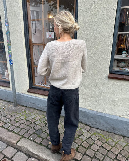 PetiteKnit Anker`s Sweater - My size – neuleohje englanniksi