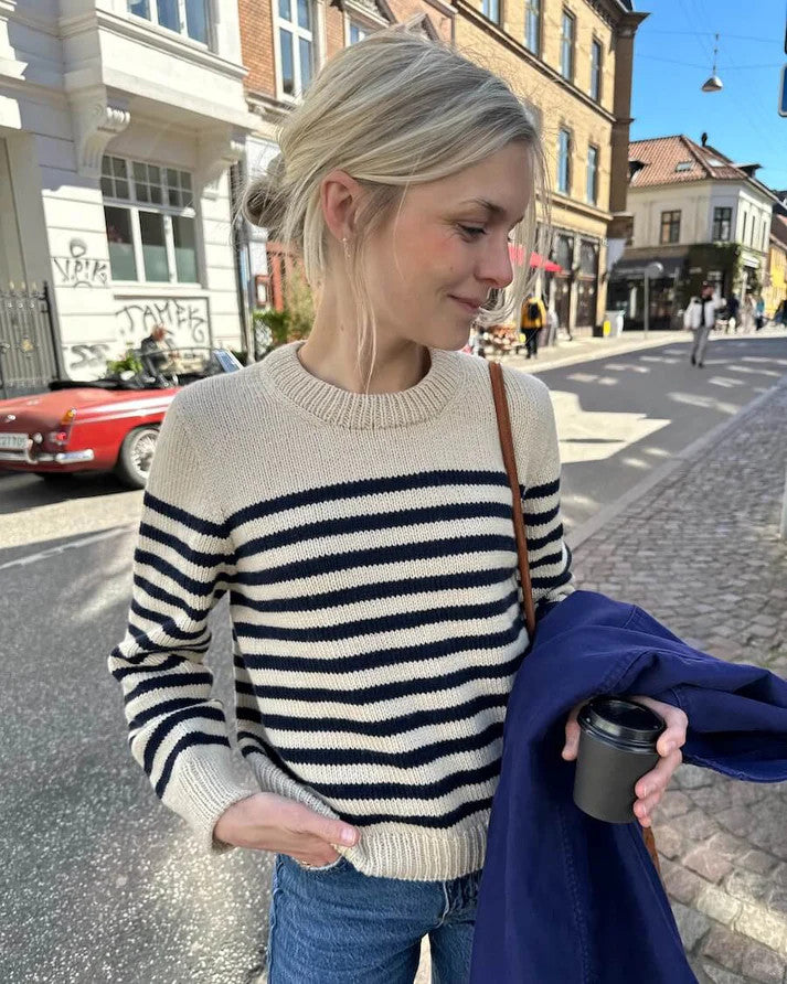 PetiteKnit Lyon Sweater – neuleohje englanniksi