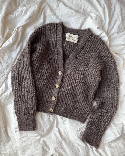 PetiteKnit Agnete Cardigan (FI) - neuleohje suomeksi