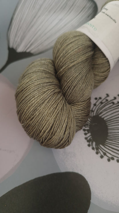 Lumoava Merino-silkki 500