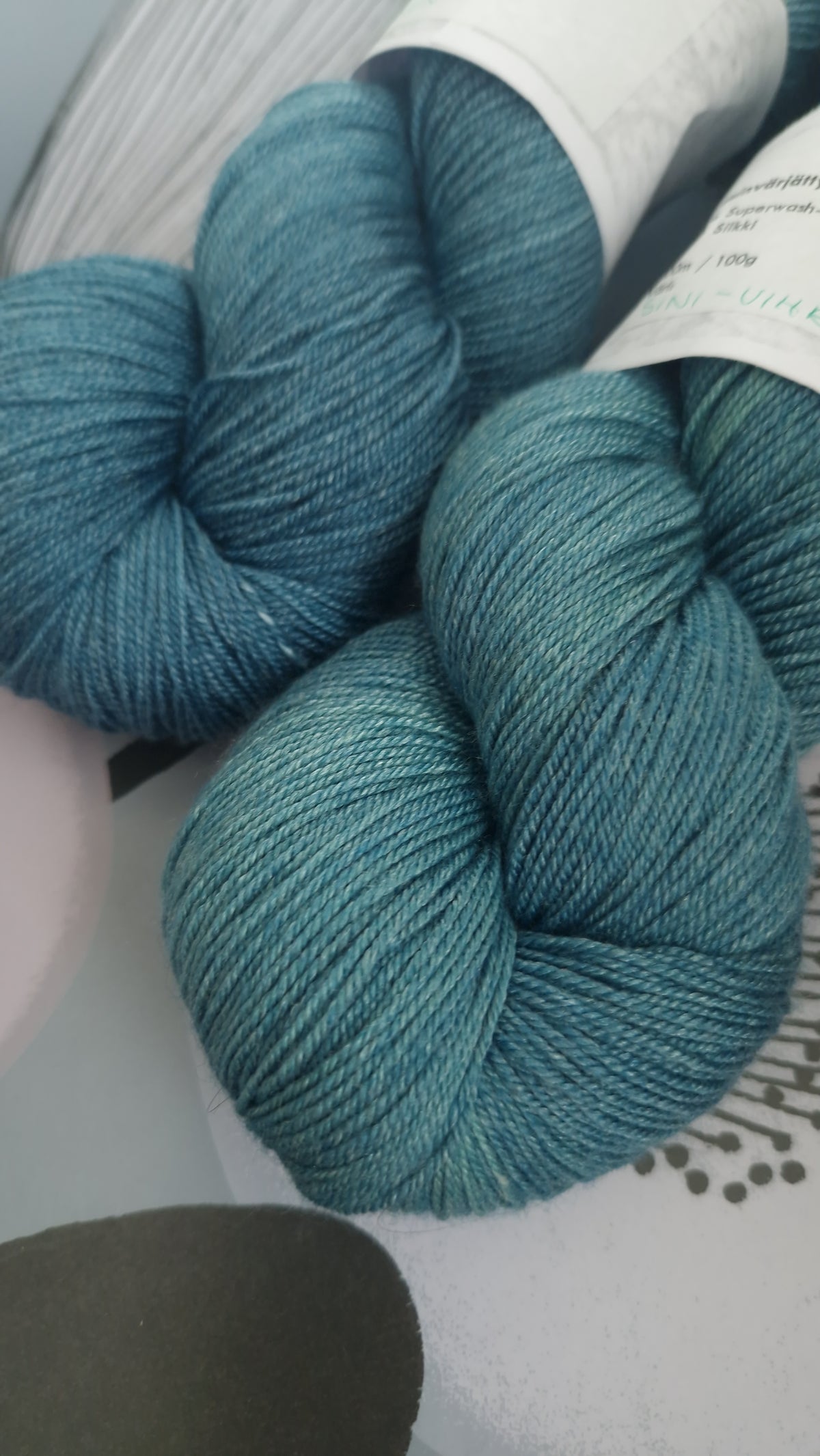 Lumoava Merino-silkki 500
