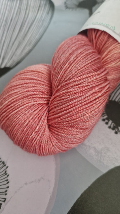 Lumoava Merino-silkki 500