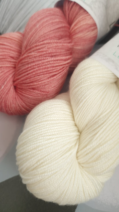 Lumoava Merino-silkki 500