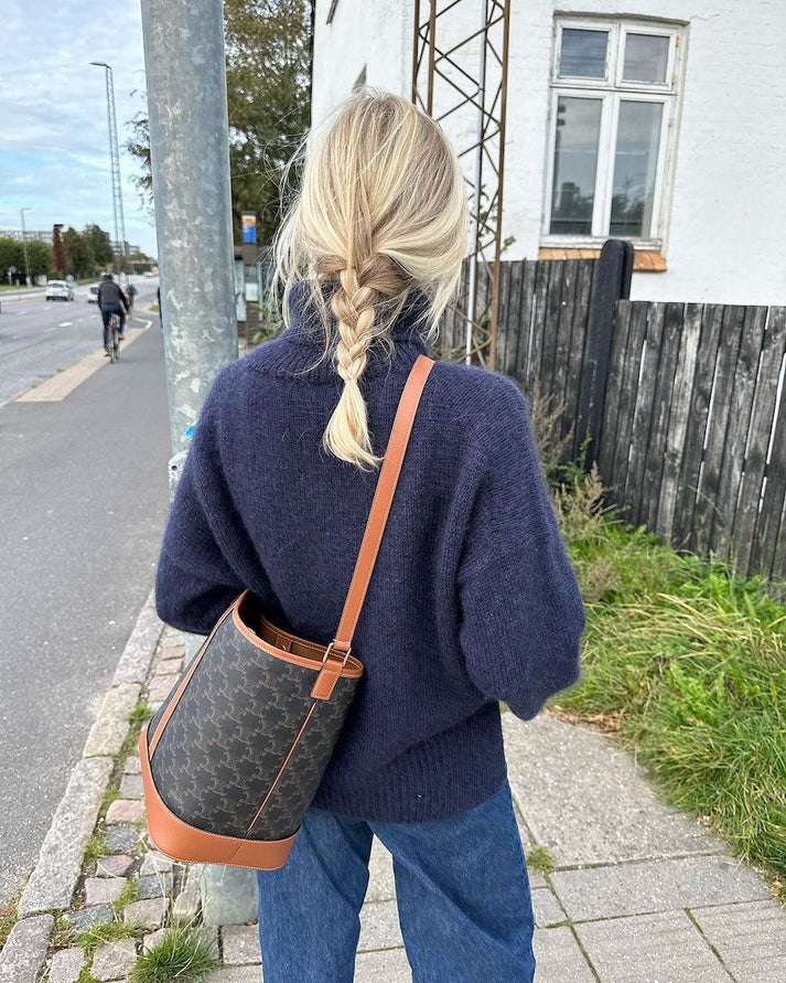 PetiteKnit Chestnut Sweater (FI) - neuleohje suomeksi