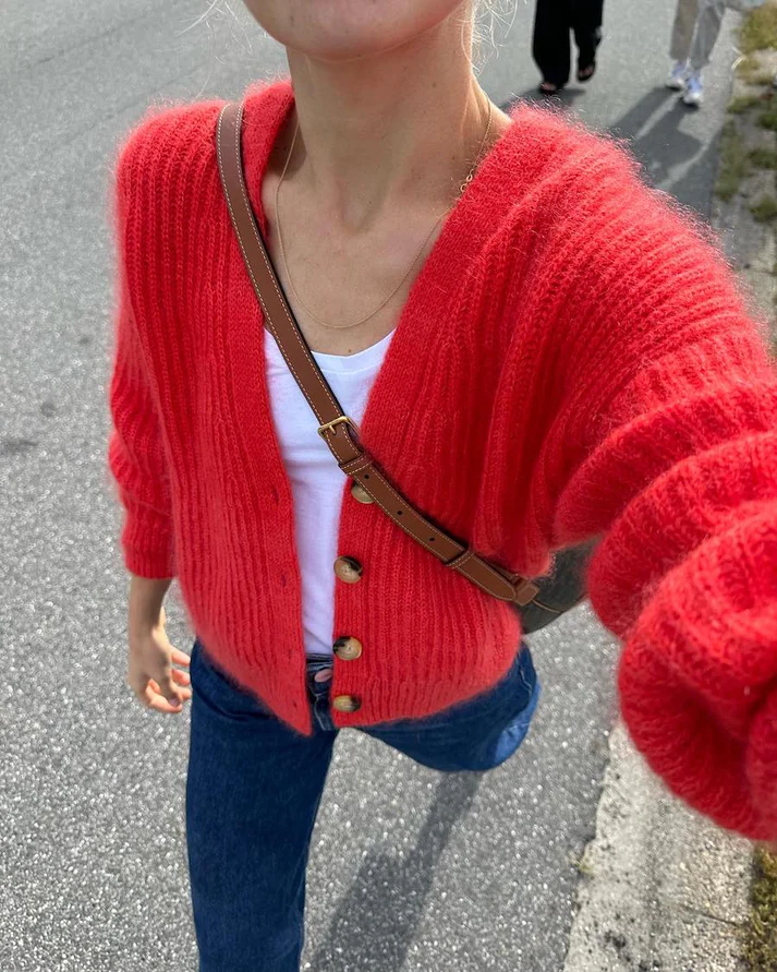 PetiteKnit Agnete Cardigan (FI) - neuleohje suomeksi