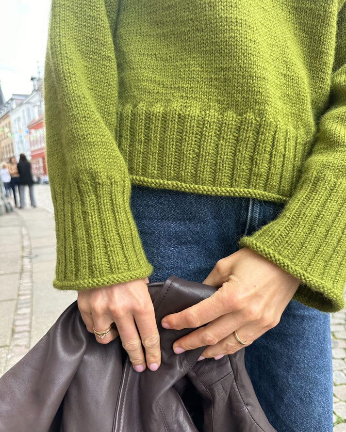 PetiteKnit Amy Sweater (FI) - neuleohje suomeksi