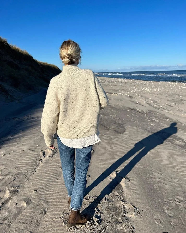 PetiteKnit Louvre Sweater takaa