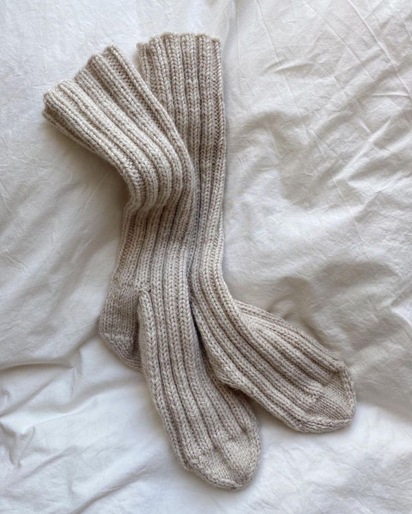 PetiteKnit Sunday Socks – neuleohje englanniksi