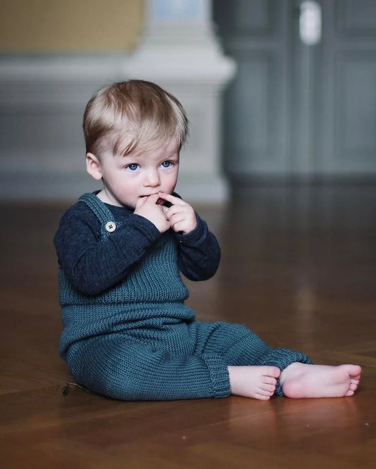 PetiteKnit Willum's Overalls (FI, LAPSET) - lasten neuleohje suomeksi